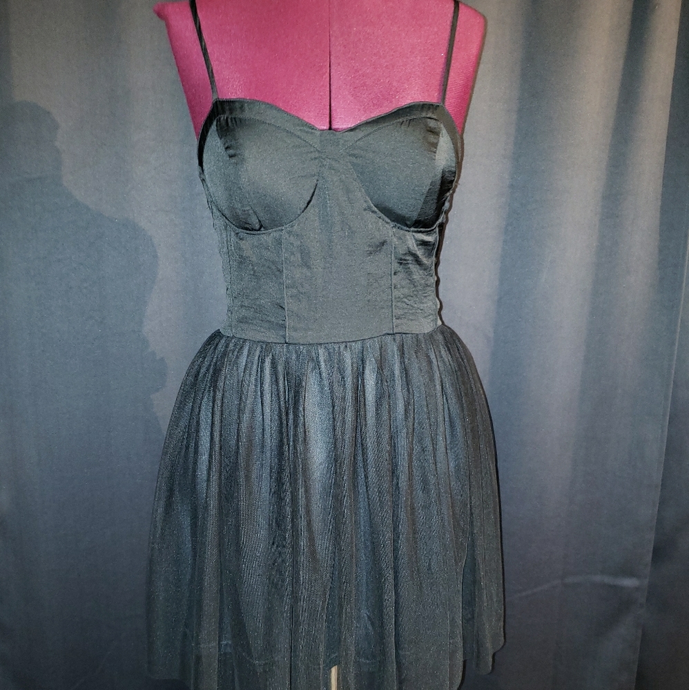 Pinup Vixen! Bustier Tulle Dress XL